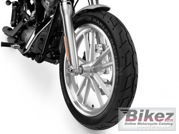 2010 Harley-Davidson FXD Dyna Super Glide photo